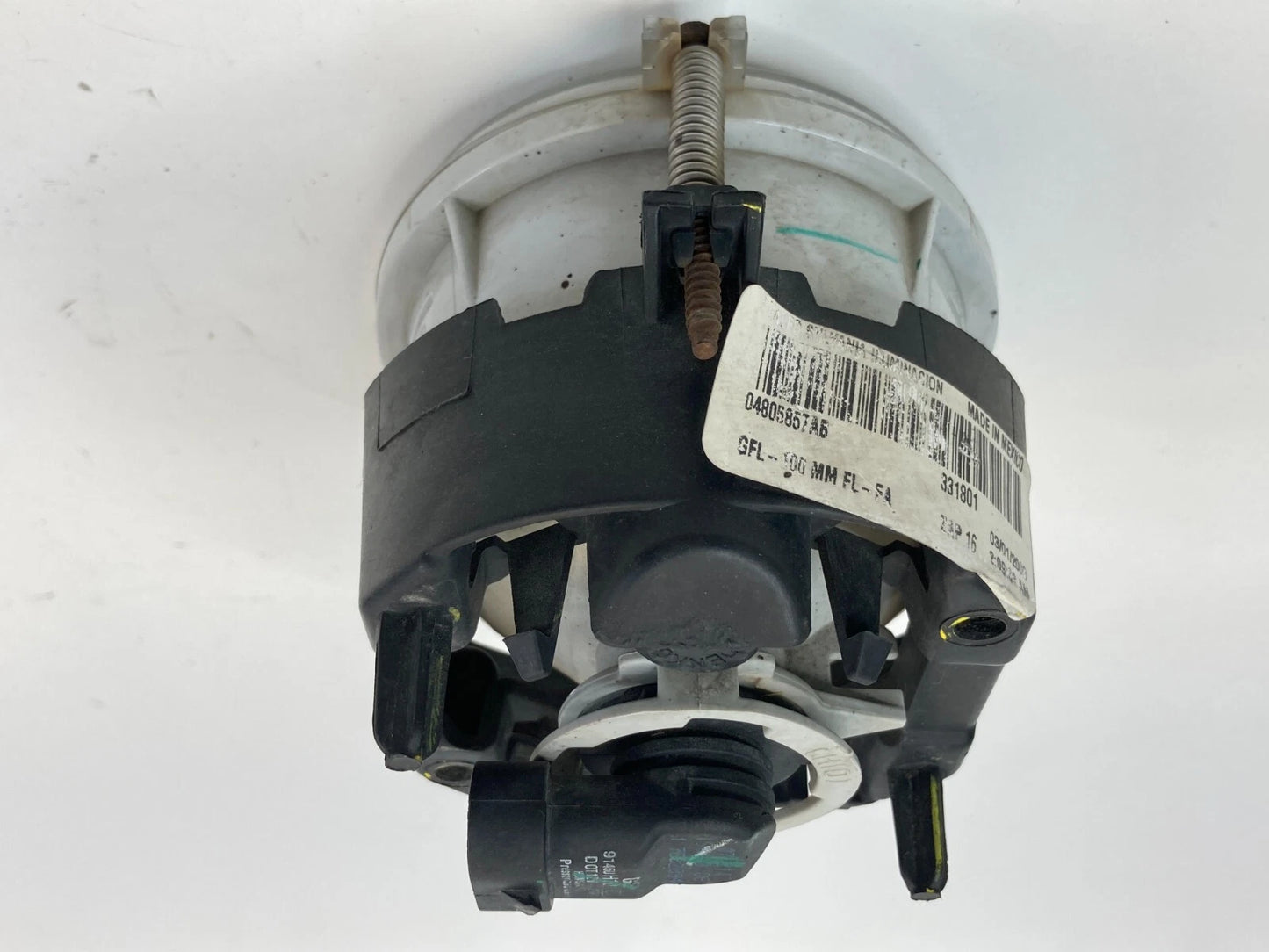 05-09 CHRYSLER TOWN & COUNTRY FRONT RIGHT PASSENGER FOG LIGHT LAMP 4805857AB