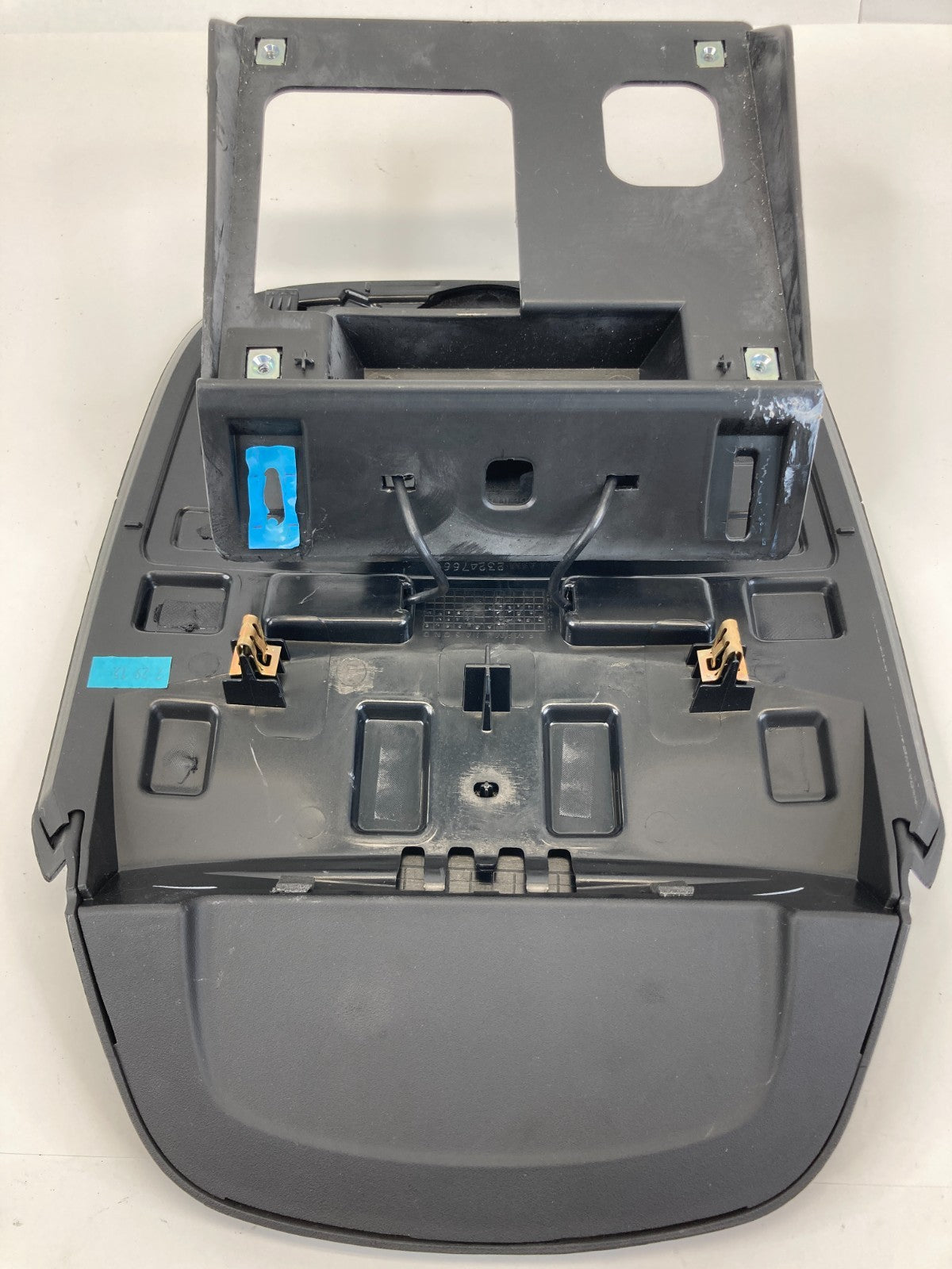 2012-2017 GMC Terrain Center Dash Speaker Upper Cover Grille 23247666 OEM