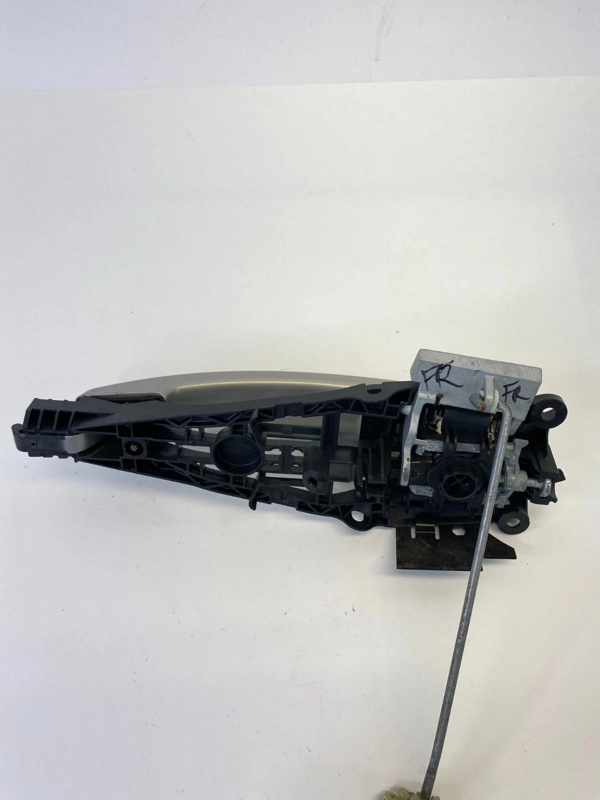 2011 BUICK REGAL SEDAN FRONT RIGHT SIDE EXTERIOR OUTER DOOR HANDLE ASSEMBLY OEM