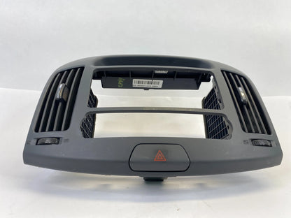 07-10 HYUNDAI ELANTRA DASH RADIO BEZEL AC AIR VENT TRIM W/ DIGITAL CLOCK OEM