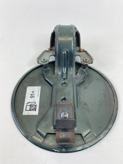 1998-2002 LINCOLN TOWN CAR FUEL FILLER TANK DOOR GAS LID COVER XF2D-9A095-AA OEM