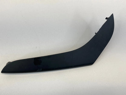2006-2010 VOLKSWAGEN PASSAT REAR RIGHT DOOR PULL HANDLE COVER TRIM 3C4-867-372