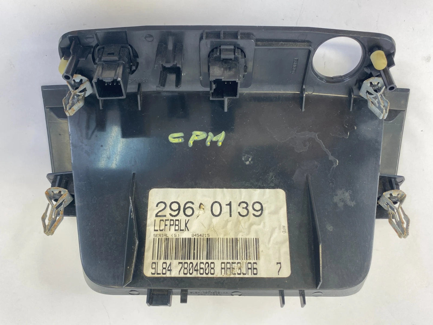 08-12 FORD ESCAPE CENTER DASH POCKET TRACTION SWITCH AUX TRIM OEM 9L84-7804608