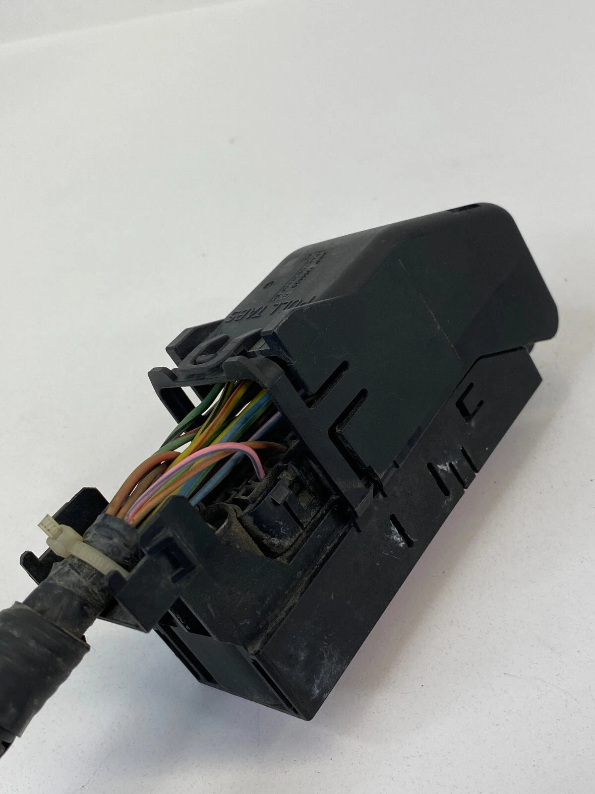 2003 03 FORD EXPLORER XLT 4.0L V6 ECM ECU WIRING HARNESS PLUG CONNECTOR 1355514