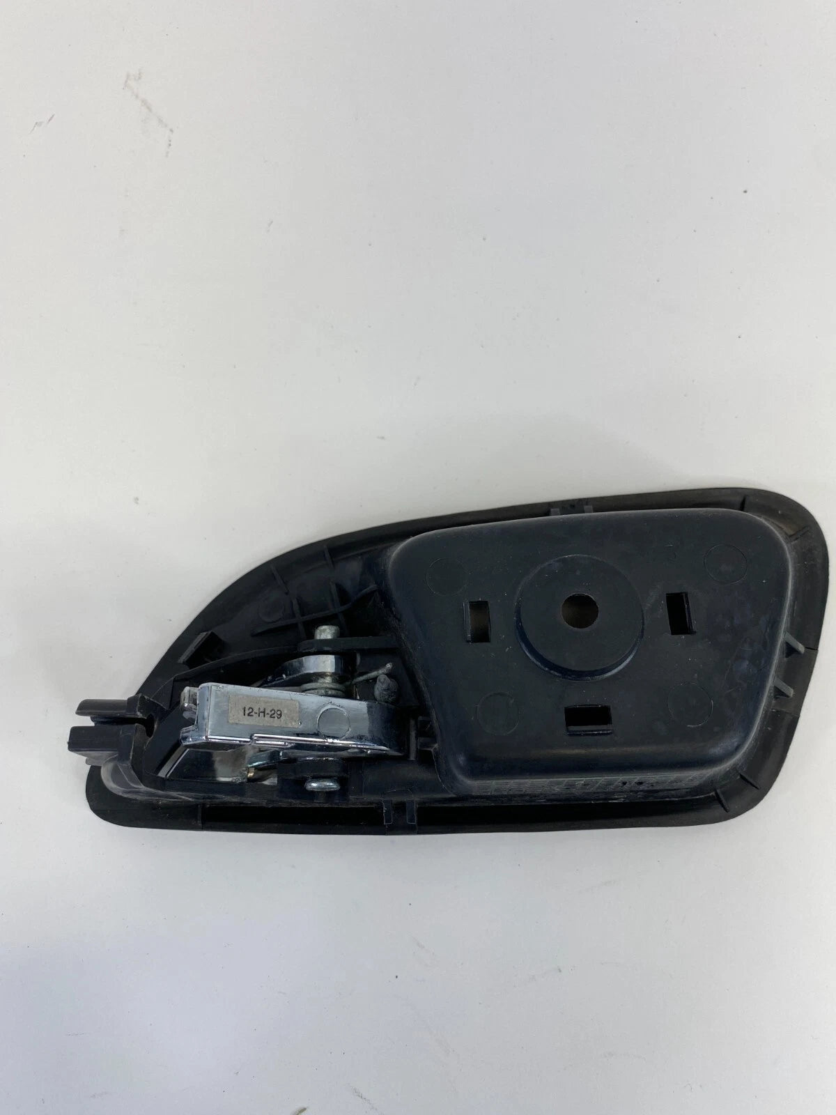 2011-2016 CHEVY CRUZE FRONT RIGHT PASSENGER SIDE INTERIOR DOOR HANDLE 96845904