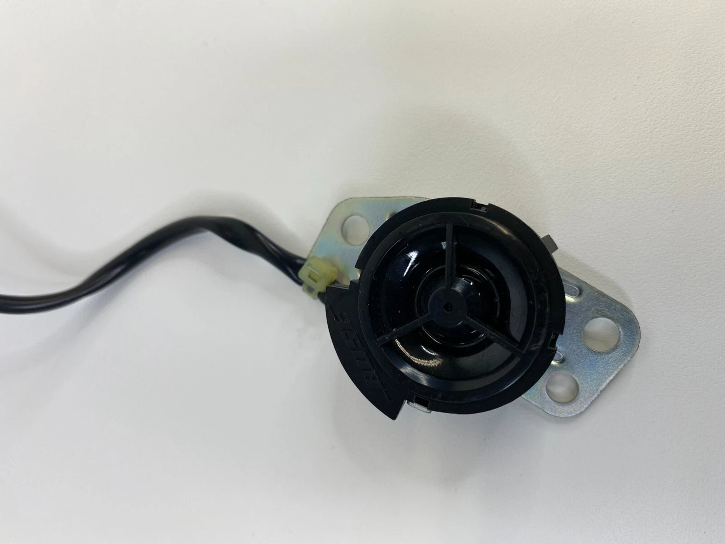 2006-2010 INFINITI M35 M45 FRONT RIGHT PASSENGER DOOR SPEAKER TWEETER 28148EG100
