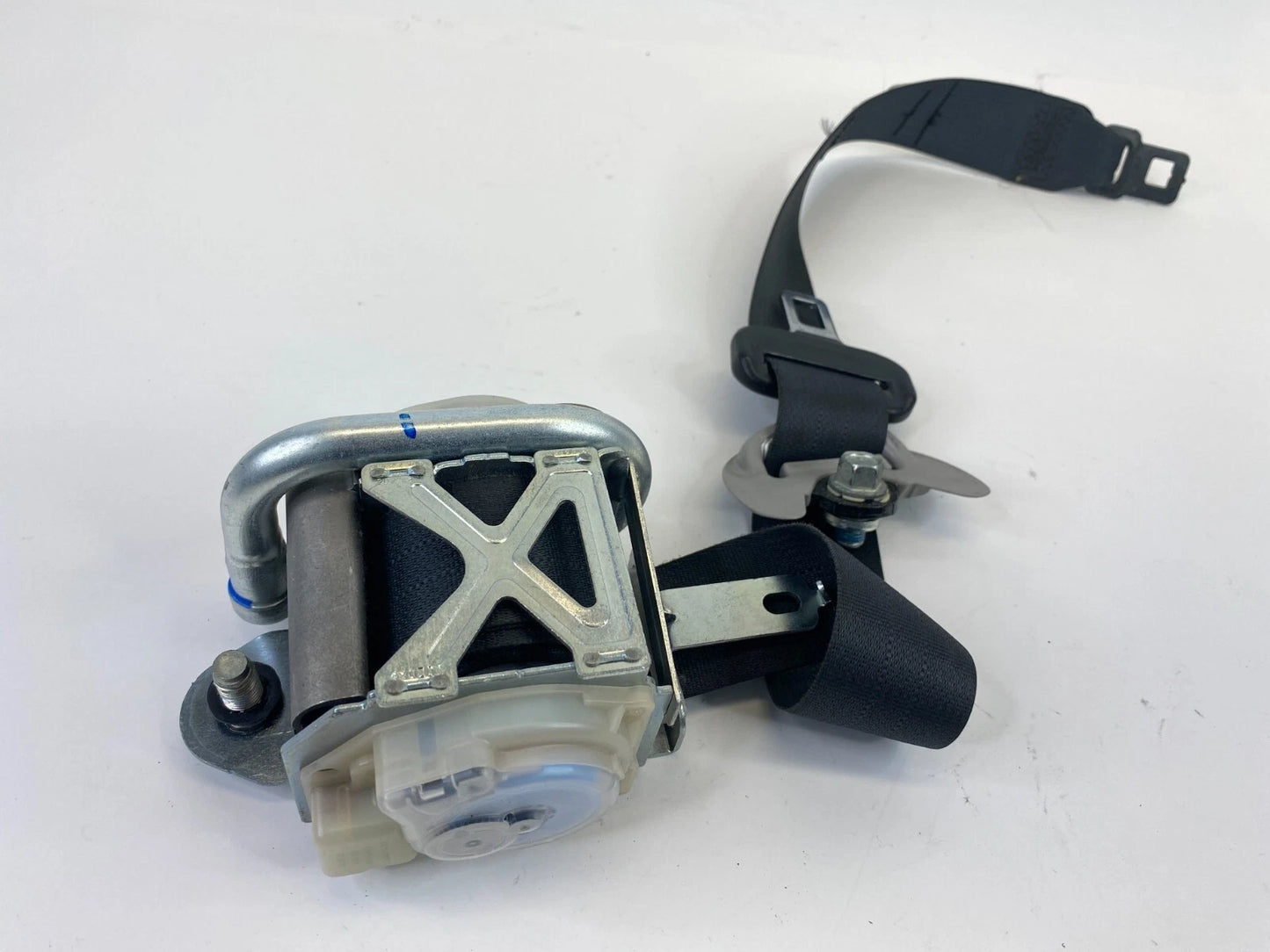 11-13 HYUNDAI ELANTRA SEDAN FRONT RIGHT SEAT BELT RETRACTOR 888203Y000TX OEM