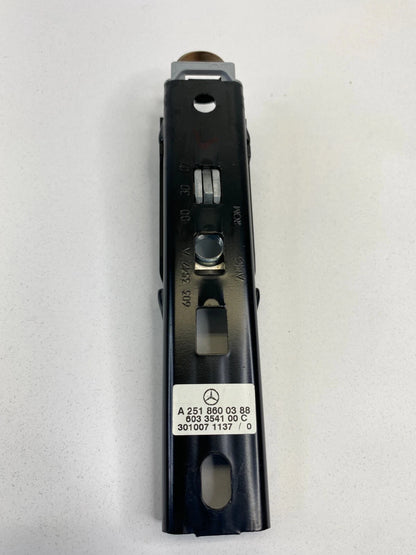 2006-2012 MERCEDES-BENZ R350 07-09 R320 FRONT LEFT SEAT BELT HEIGHT ADJUSTER OEM
