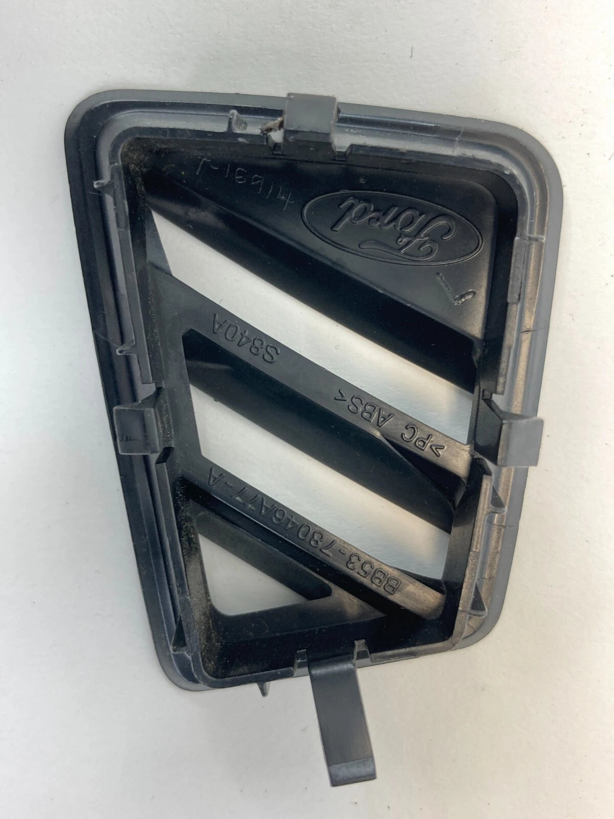 13-19 FORD POLICE INTERCEPTOR UTILITY DASH LEFT AC AIR VENT DEFROSTER GRILLE OEM