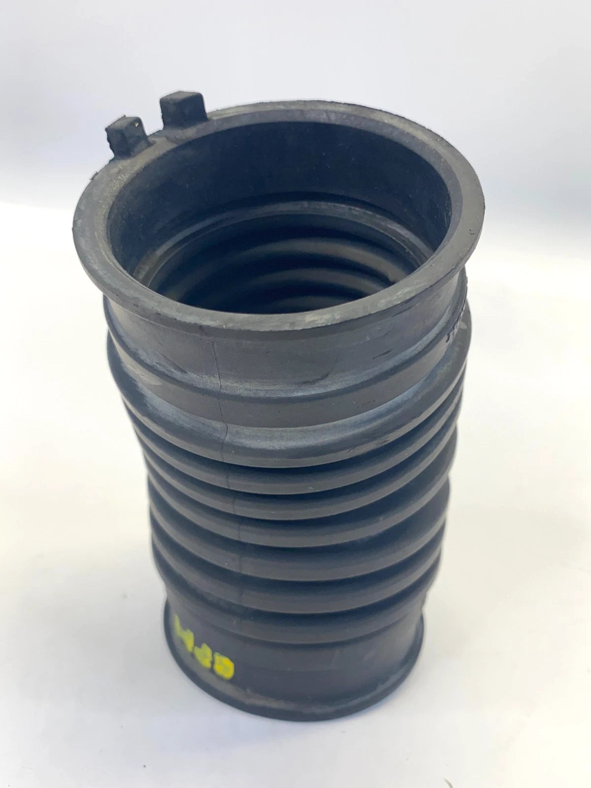 06-11 HONDA CIVIC COUPE 1.8L AIR CLEANER INTAKE HOSE TUBE DUCT TO RESONATOR OEM