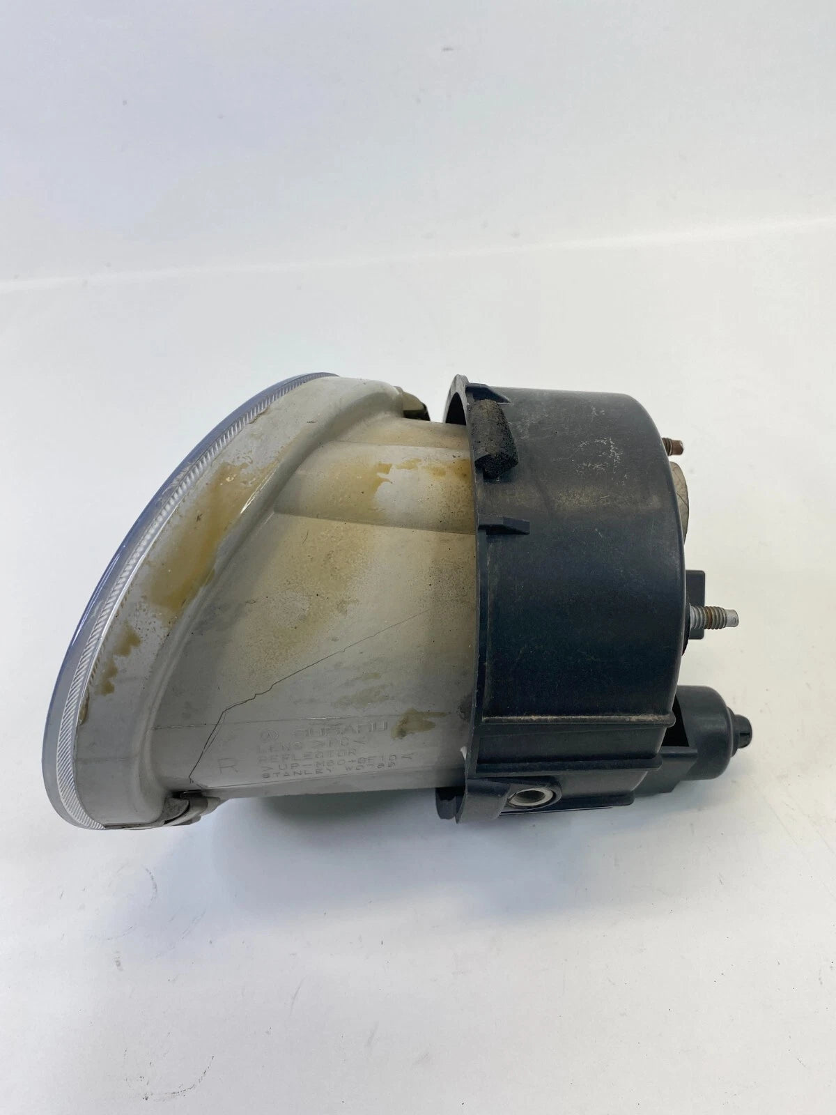 2013-2019 SUBARU OUTBACK FRONT RIGHT SIDE FOG LIGHT LAMP STANLEY W0769 OEM