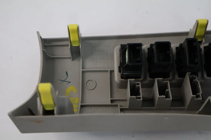 2011-2014 TOYOTA SIENNA DASH MIRROR TRACTION REAR VENT & SAFETY ASSIST SWITCHES