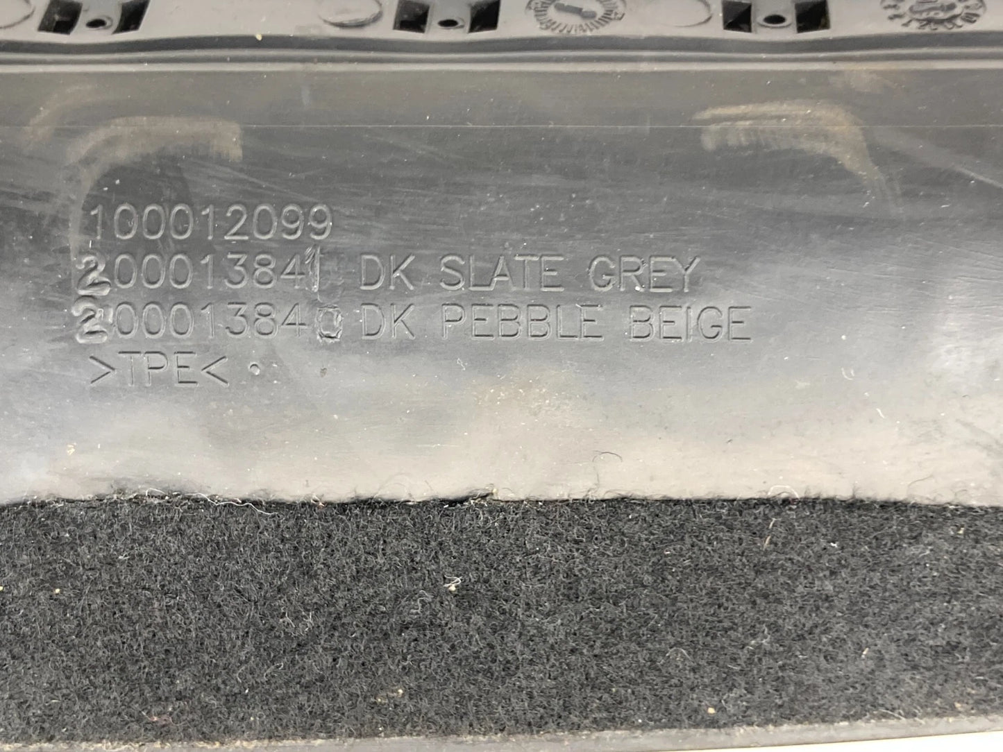 2009 2010 DODGE JOURNEY SPEEDOMETER INSTRUMENT CLUSTER DASH BEZEL TRIM OEM
