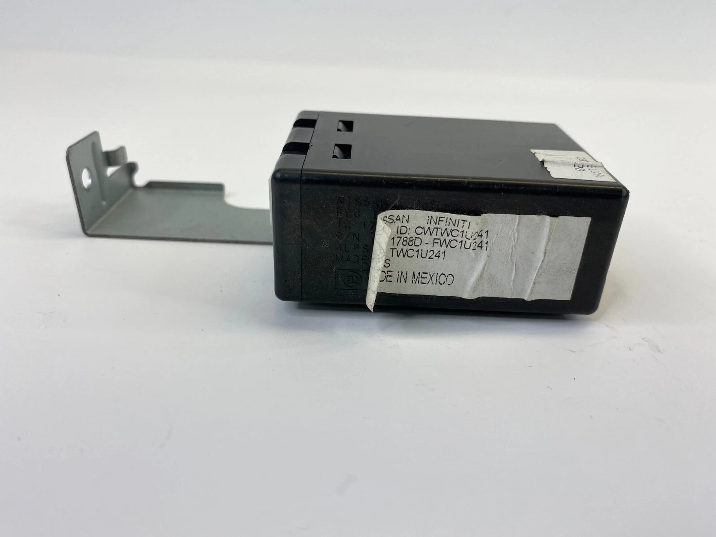 07 08 09 10 11 12 NISSAN VERSA KEYLESS ENTRY CONTROL MODULE UNIT 28595-EL00A OEM