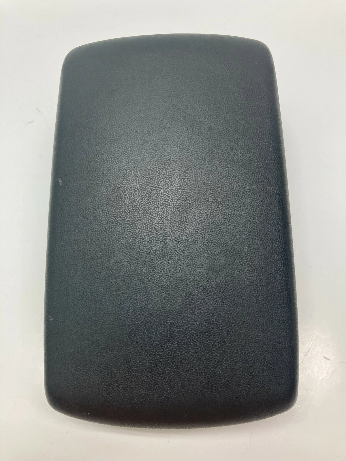 2004 2005 2006 MAZDA 3 CENTER CONSOLE ARMREST LID COVER ARM REST STORAGE OEM