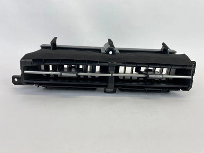 2010-2012 TOYOTA PRIUS FRONT VENTS CENTER DASH AIR VENT OUTLET 55670-47070 OEM