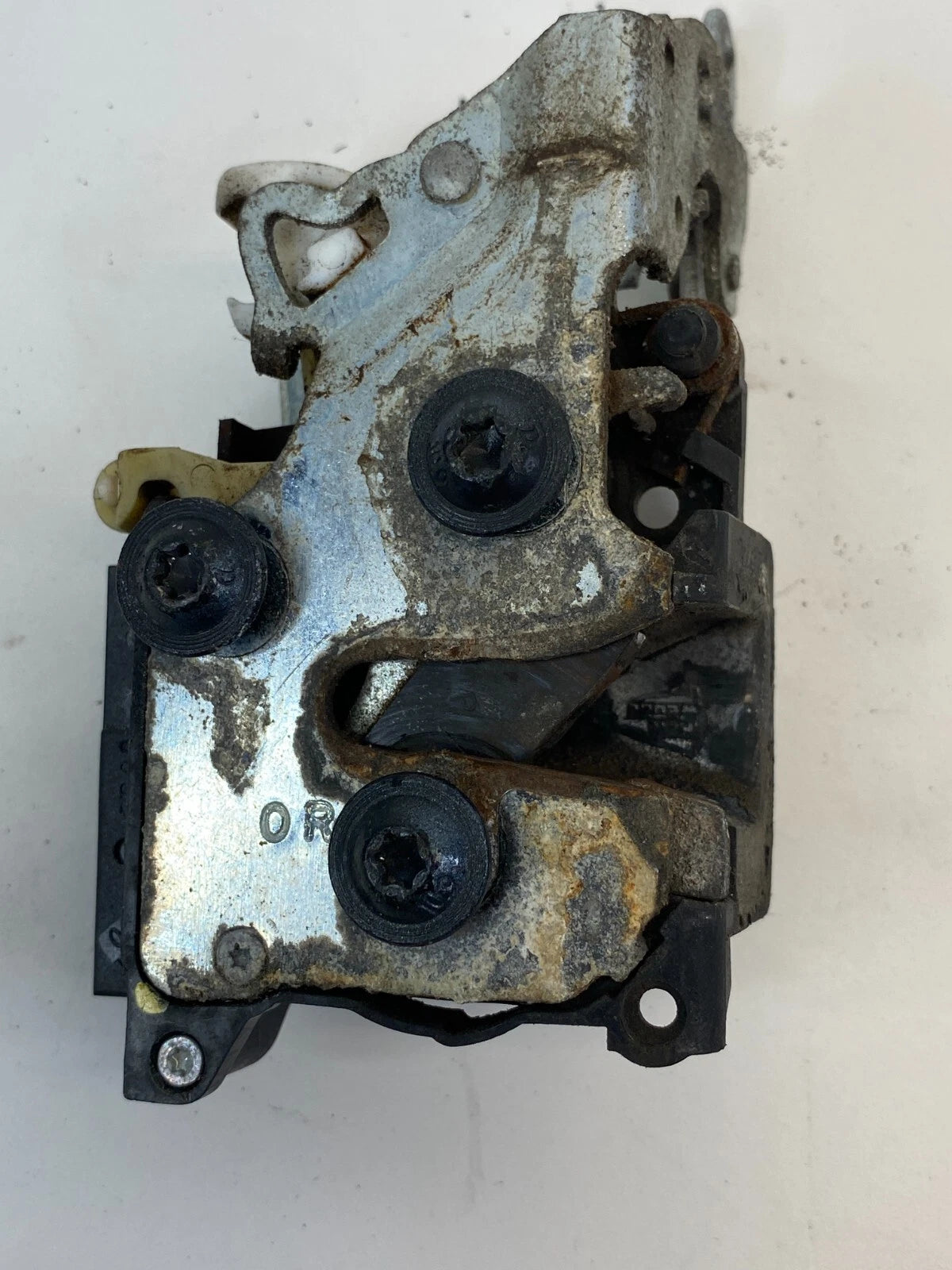 05-07 BUICK TERRAZA REAR RIGHT PASSENGER SIDE DOOR LOCK LATCH ACTUATOR OEM