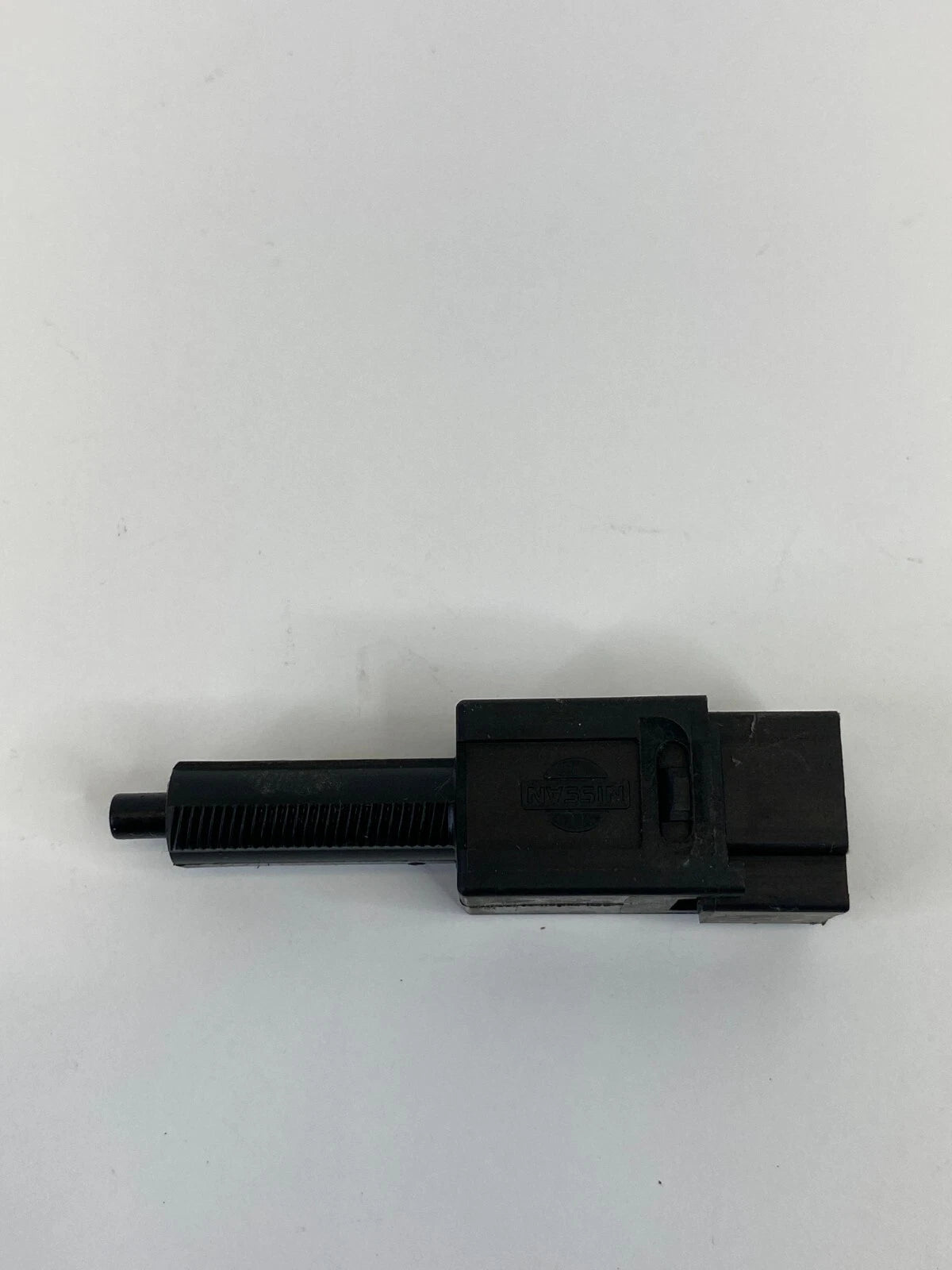 2003-2007 NISSAN MURANO BRAKE LIGHT STOP LAMP CONTROL RELEASE SWITCH SENSOR OEM
