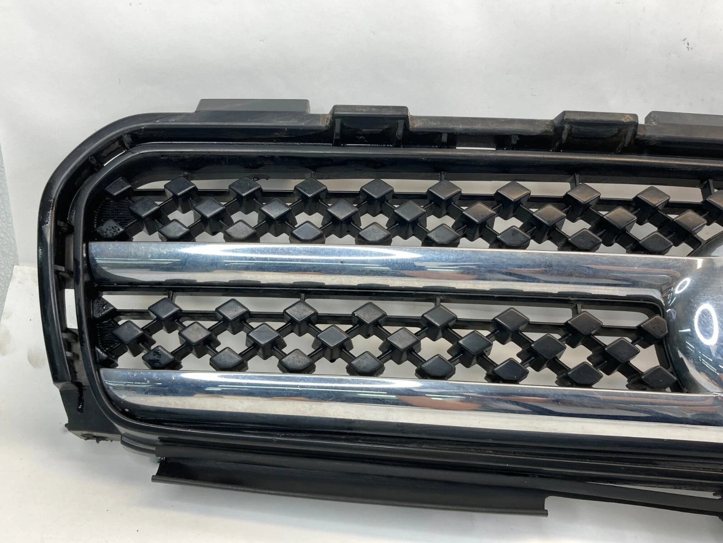 06 07 08 TOYOTA RAV4 LIMITED 2.4L L4 FRONT GRILL GRILLE ASSEMBLY 53101-42190 OEM