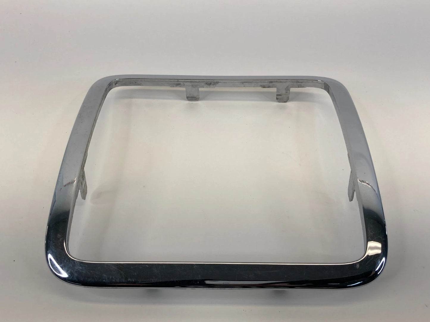 2005-2007 JEEP GRAND CHEROKEE CENTER CONSOLE BEZEL TRIM SHIFTER RIN CHROME