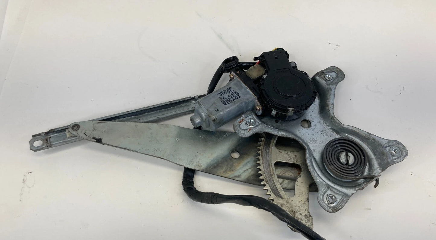 99-03 LEXUS RX300 REAR RIGHT SIDE DOOR POWER WINDOW REGULATOR & MOTOR 8572048040
