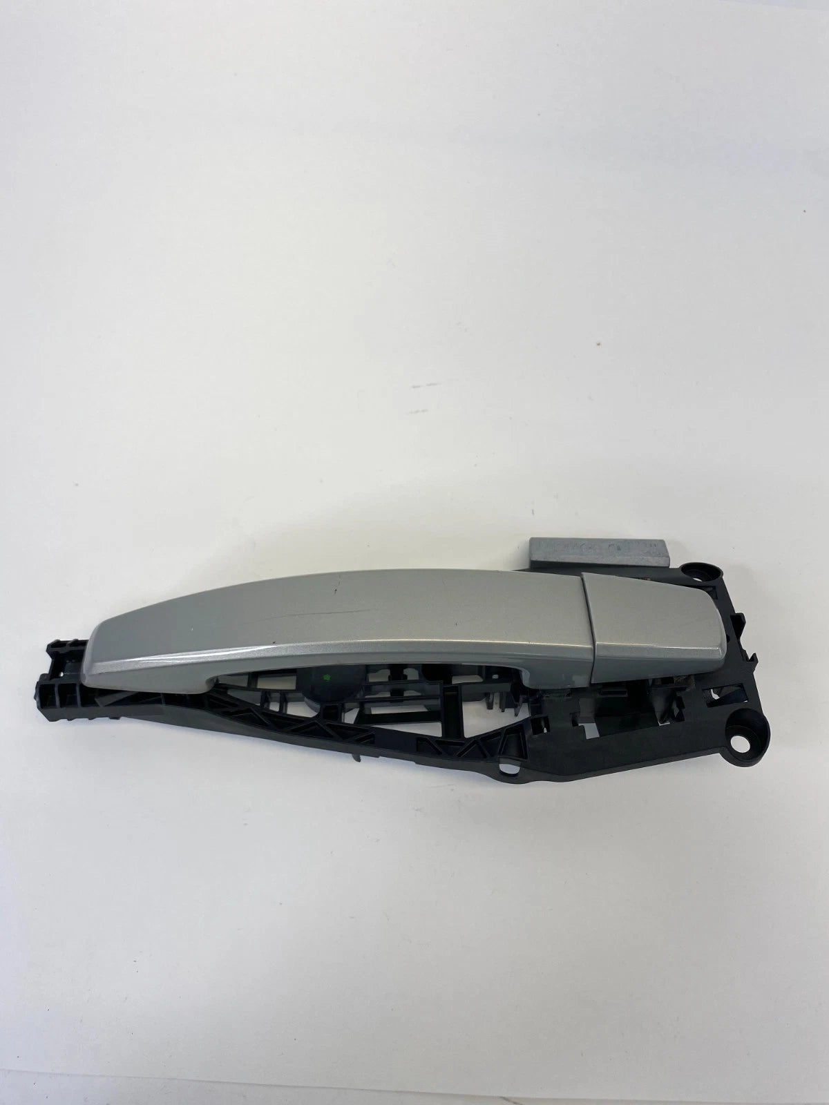 2011 BUICK REGAL SEDAN REAR LEFT SIDE EXTERIOR OUTER DOOR HANDLE ASSEMBLY OEM