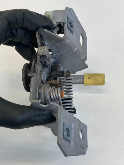 2004-2011 04-11 VOLVO S40 FRONT HOOD LOCK LATCH RELEASE ACTUATOR 30674771 OEM