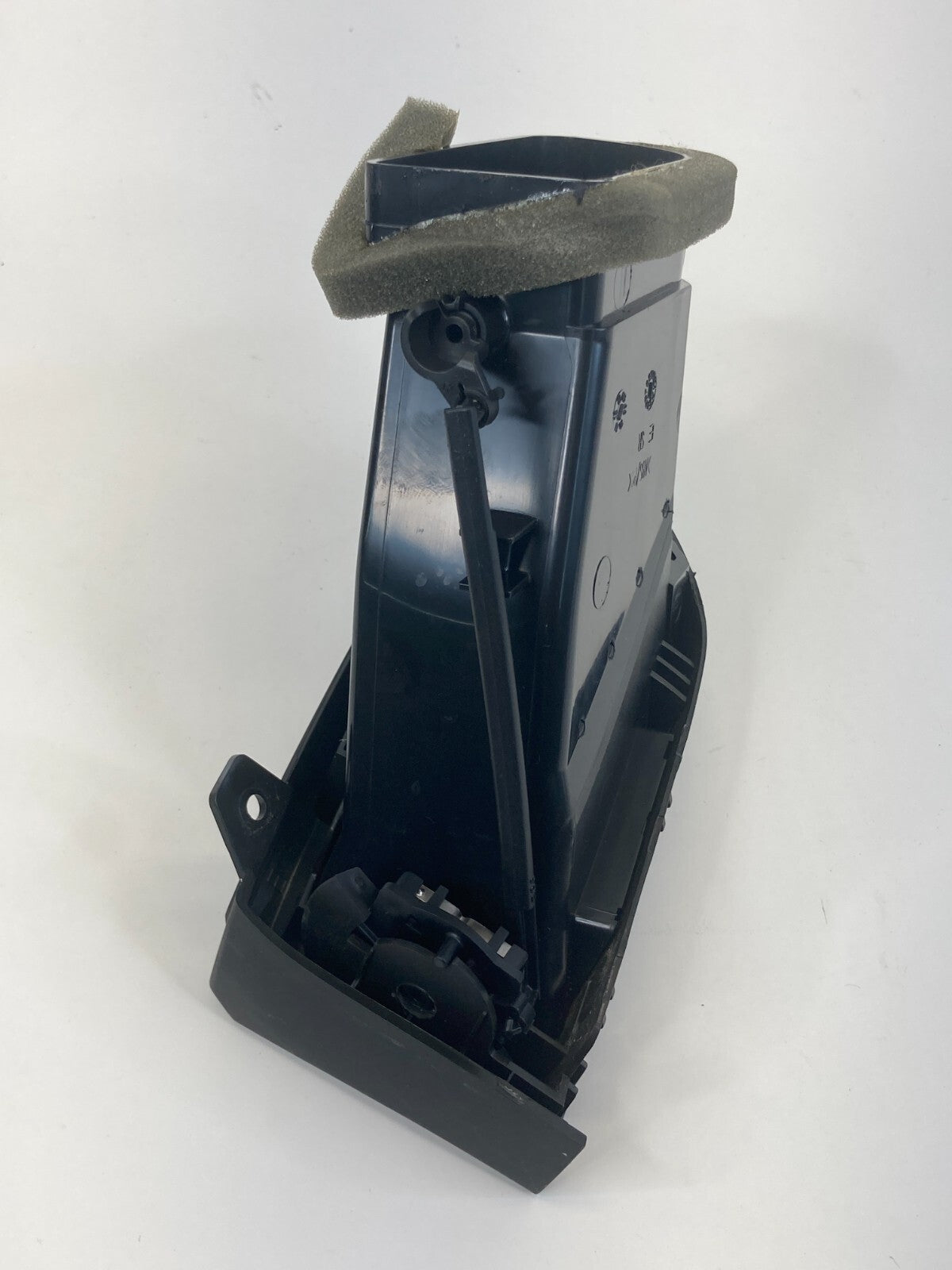 2010-2016 Buick LaCrosse Dash Right Side A/C Outer Air Vent Grille Outer OEM