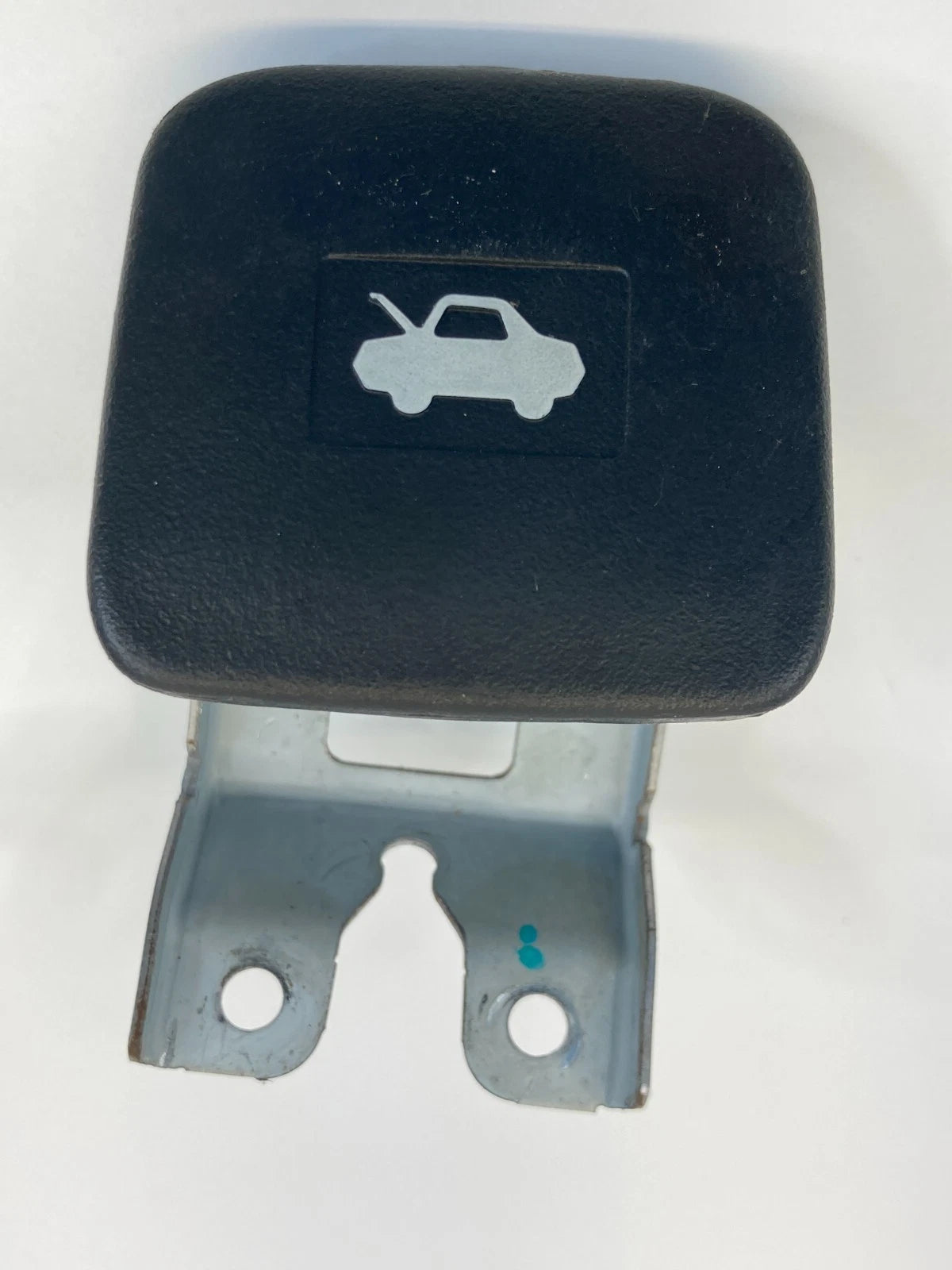 2012-2015 CHEVROLET CAPTIVA SPORT HOOD LOCK LATCH MECHANISM ASSEMBLY OEM
