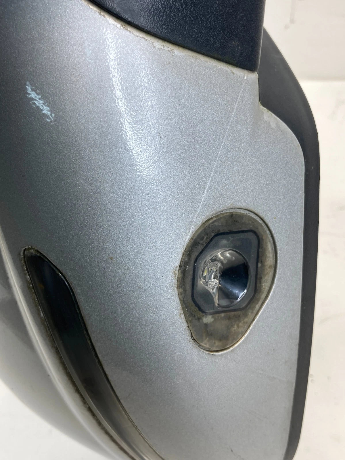 2013-2015 DODGE DART RIGHT SIDE VIEW POWER MIRROR HEATED W/ TURN SIGNAL OEM