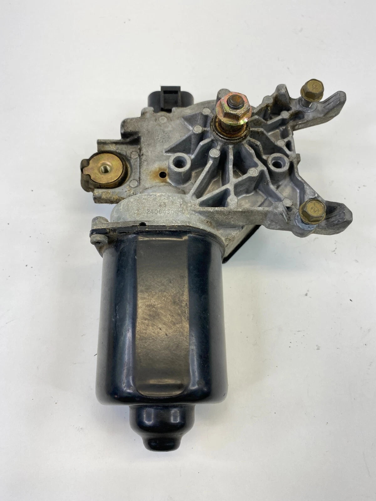 2000-2002 GMC YUKON SUV 4-DR FRONT WINDSHIELD WIPER MOTOR ASSEMBLY 15745508 OEM