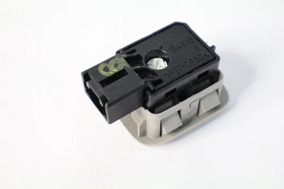 2004-2015 TOYOTA SIENNA LH OR RH POWER SLIDING DOOR CONTROL SWITCH OEM 15A515
