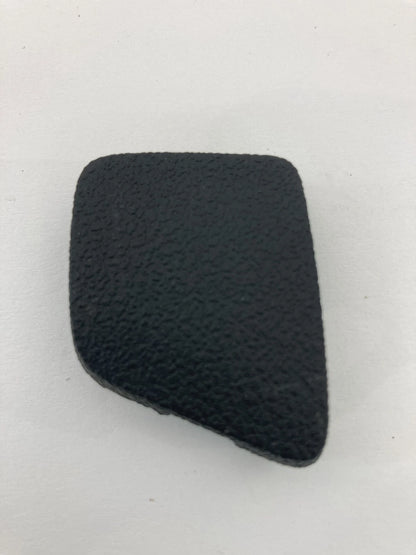 2006-2011 CHEVROLET IMPALA REAR RIGHT INNER DOOR PANEL SCREW COVER CAP 1342290