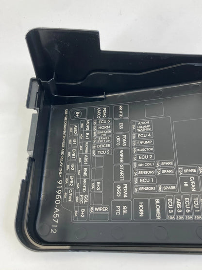 2013-2015 Hyundai Elantra GT Engine Compartment Fuse Box Cap Cover Lid Assy OEM