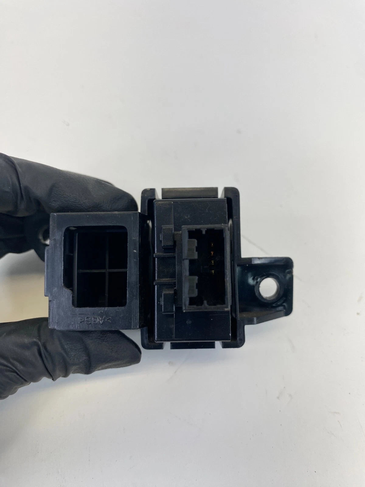 2012-2019 Nissan Versa SEDAN 1.6L L4 A/T OFF Stability Control Switch Button OEM