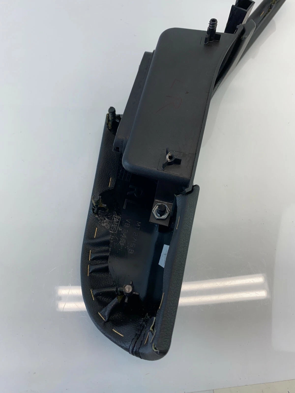 2003-2006 JAGUAR S-TYPE REAR LEFT SIDE DOOR ARMREST ARM REST PANEL TRIM RR LH