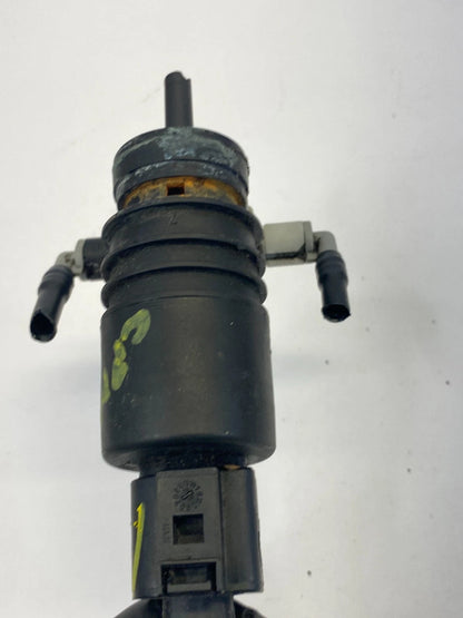 2007-2012 FORD ESCAPE WINDSHIELD WASHER PUMP MOTOR 8L84-17664-AA OEM