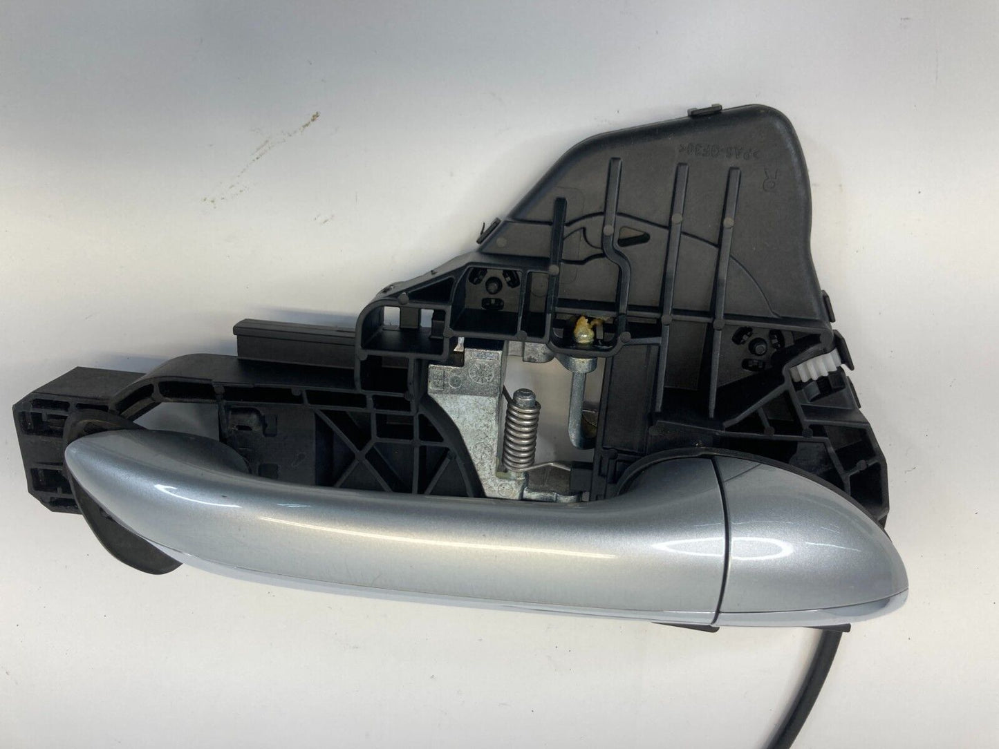 2006 2007 Mercedes-Benz ML 500 Rear Right Exterior Door Handle Assembly