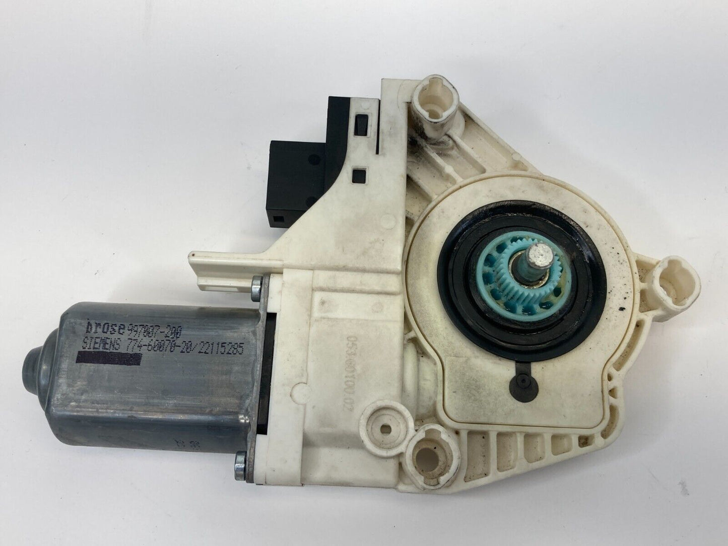 2006-2009 Audi A6 Quattro Rear Left Side Door Power Window Motor 4F0959801C OEM