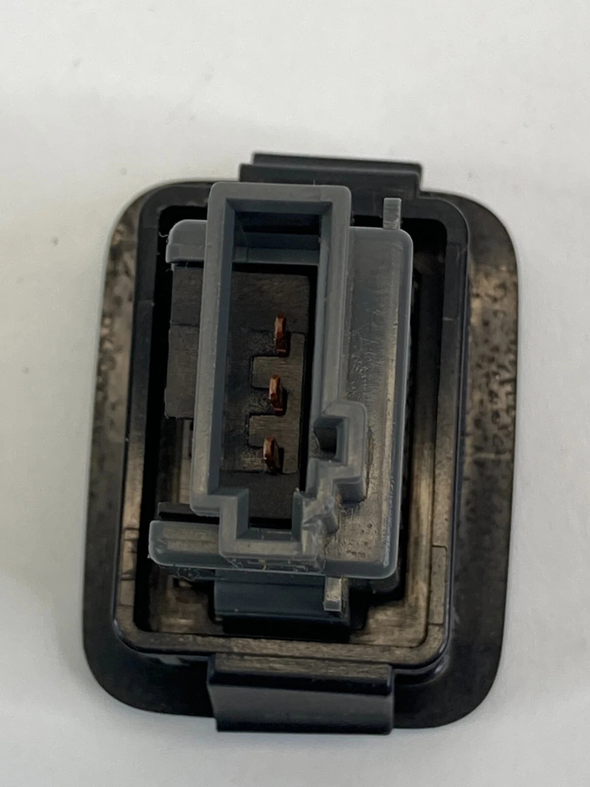 03-11 SAAB 9-3 93 SEDAN TRUNK LID LOCK OPEN RELEASE BUTTON SWITCH 12805287 OEM