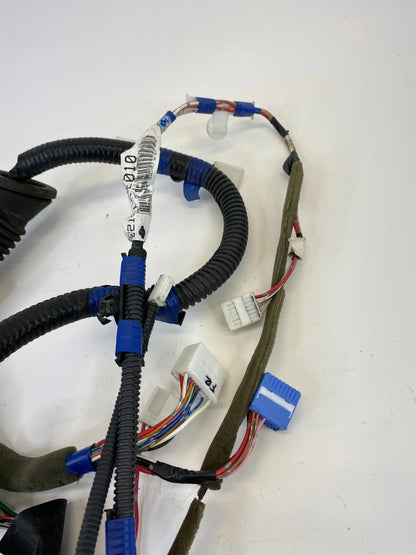 2004-2006 LEXUS RX330 FRONT RIGHT DOOR WIRE WIRING HARNESS CABLE 82151-0E010 OEM