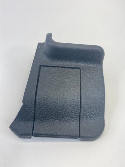 2010-2017 CHEVROLET EQUINOX CENTER CONSOLE LOWER RIGHT SIDE BOLT CAP 25971683