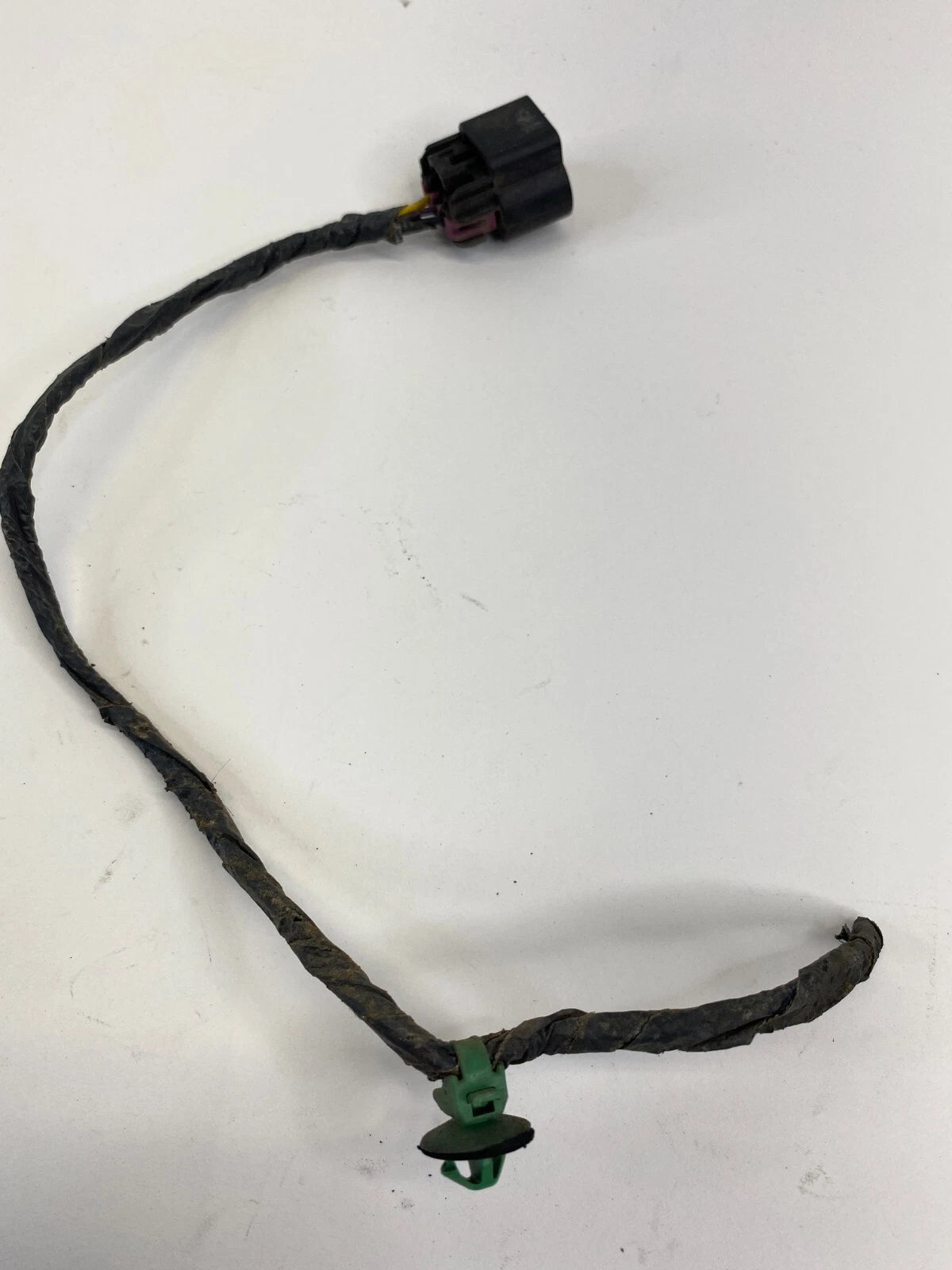 2008-2012 BUICK ENCLAVE LEFT DRIVER TAILLIGHT PLUG WIRE WIRING HARNESS PIGTAIL
