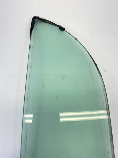1998-2011 LINCOLN TOWN CAR LEFT REAR DRIVER SIDE QUARTER GLASS WINDOW OEM