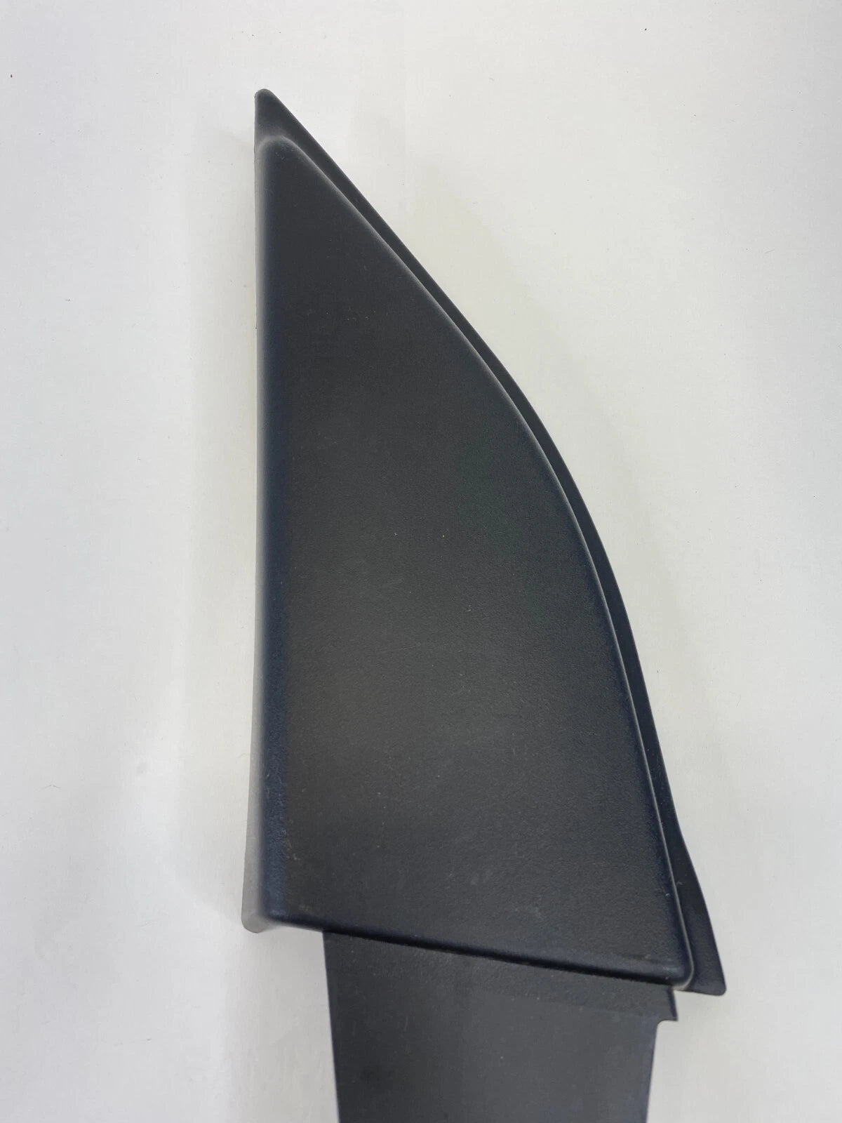2001-2007 FORD ESCAPE FRONT LEFT DRIVER INTERIOR MIRROR COVER TRIM CORNER OEM