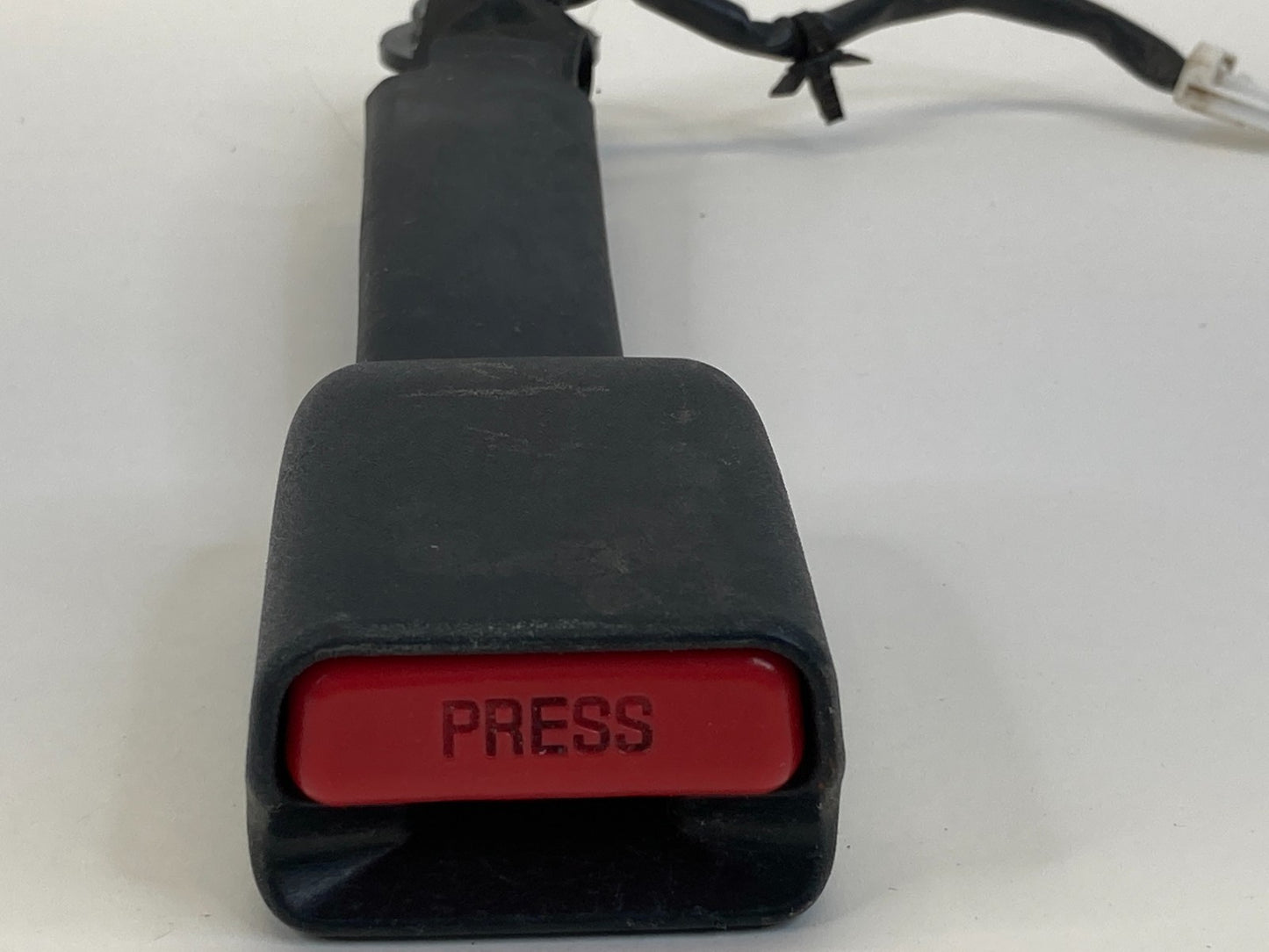 2013 Infiniti JX35 14-20 QX60 Front Right Passenger Side Seat Belt Buckle Assy