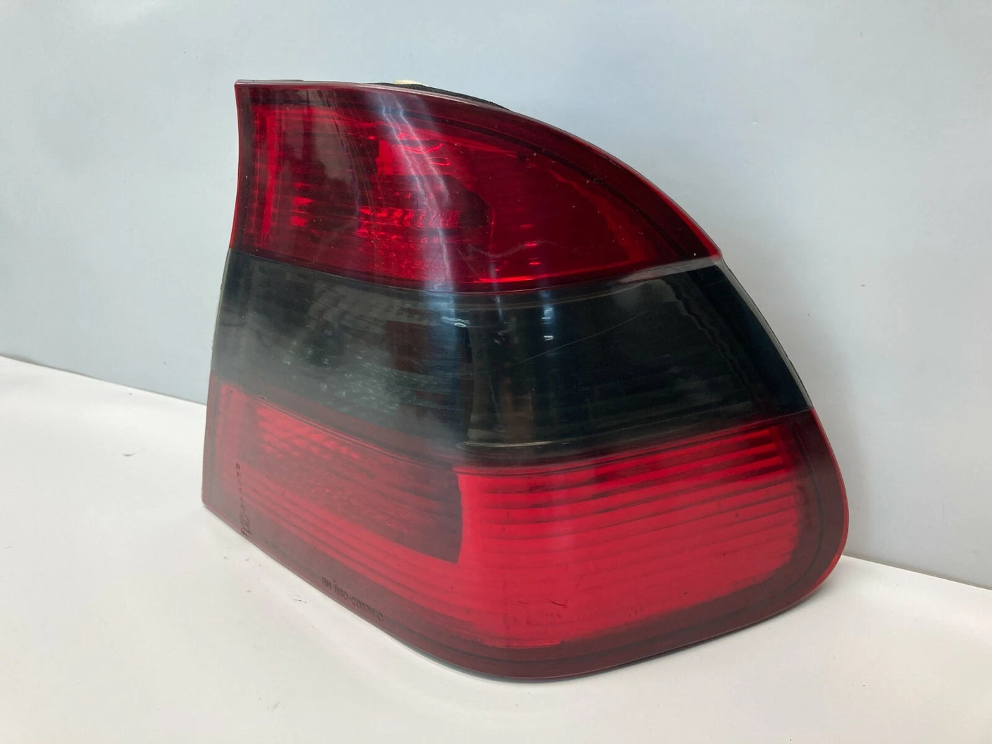 2001 BMW 3-SERIES 325I SEDAN REAR RIGHT PASSENGER SIDE OUTER TAILLIGHT TAIL LAMP