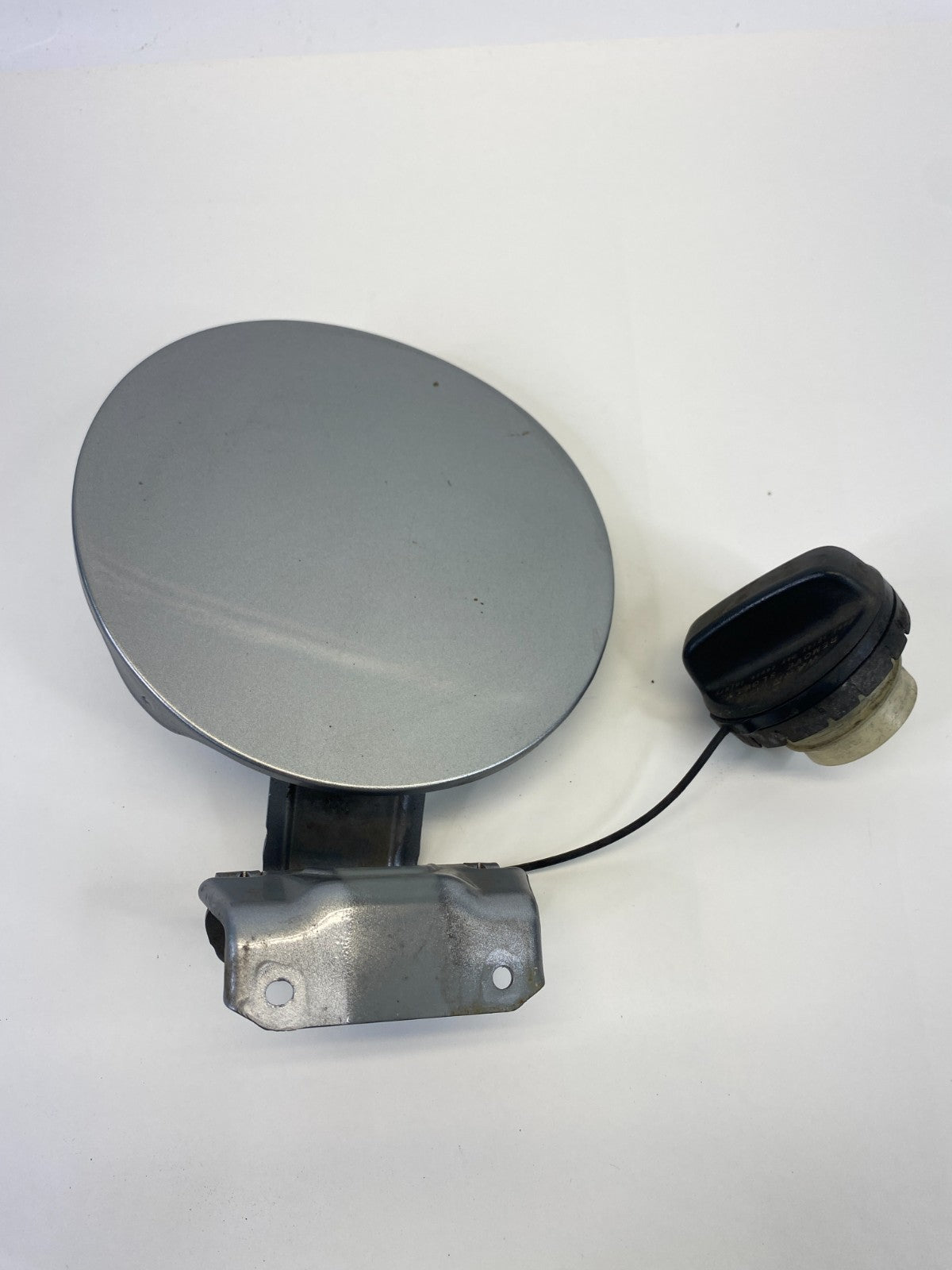 2013-2016 Mazda CX-5 CX5 Fuel Filler Door Gas Lid Cover w/ Cap OEM