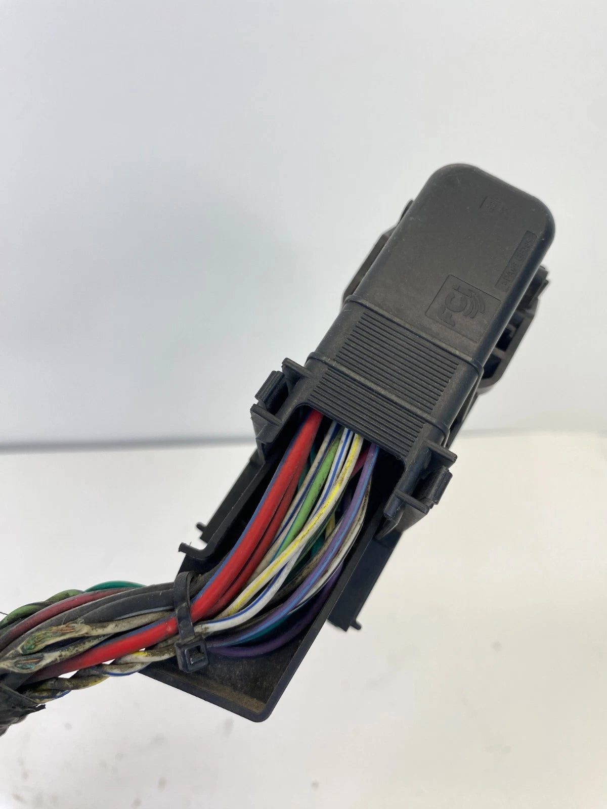 2010-2013 COMPASS CALIBER PATRIOT FWD ABS BRAKE PUMP PLUG CONNECTOR PIGTAIL OEM