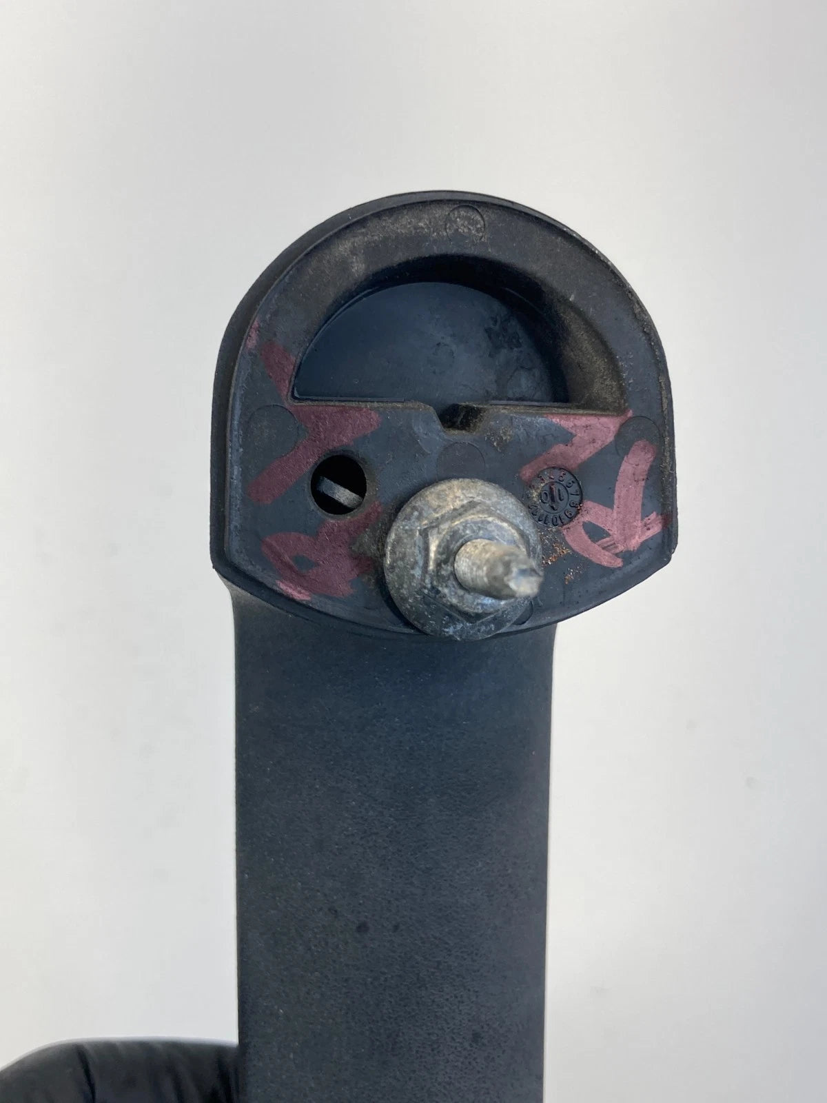 2010-2012 JEEP LIBERTY REAR LEFT BACK SIDE EXTERIOR DOOR HANDLE OEM